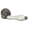 Дверная ручка на круглом основании Armadillo Silvia CL1 AS/LWP-109 античное серебро/беж фарфор