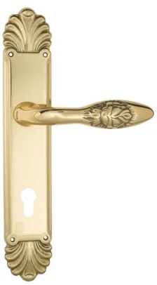 Дверная ручка Venezia \"CASANOVA\" CYL на планке PL87 полированная латунь