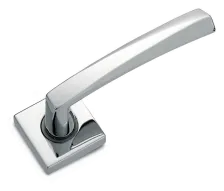 Дверная ручка на квадратной розетке Sicma Ester 121.CL.18 RQ 98 полированный хром