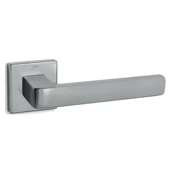 Дверная ручка на квадратном основании CONVEX (Греция) 1605-матовый хром
