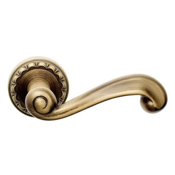 Дверная ручка на круглом основании Venezia \"CARNEVALE\" D2 матовая бронза 