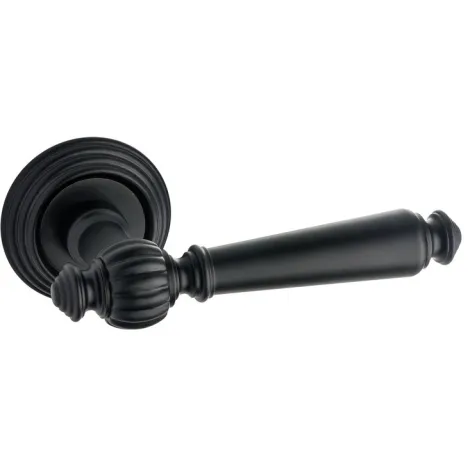 Дверная ручка на круглом основании Michelle 106/269 NO черный