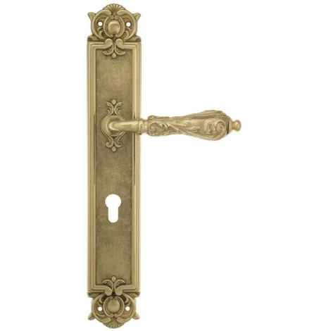 Дверная ручка Venezia \"MONTE CRISTO\" CYL на планке PL97 полированная латунь