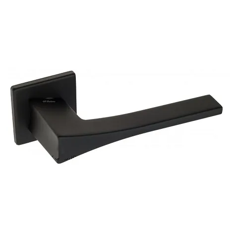 Дверная ручка на квадратном основании Fratelli Cattini \"OSSIS\" 8FS-NM матовый черный