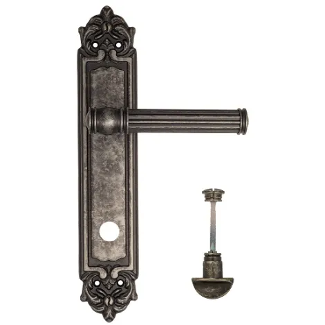 Дверная ручка Venezia \"IMPERO\" WC-2 на планке PL96 античное серебро