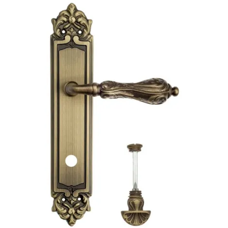 Дверная ручка Venezia \"MONTE CRISTO\" WC-4 на планке PL96 матовая бронза