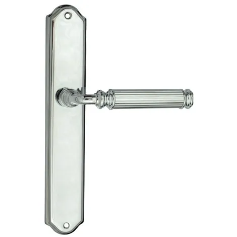 Дверная ручка Venezia \"MOSCA\" на планке PL02 полированный хром