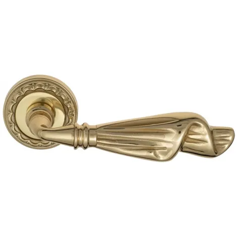 Дверная ручка на круглом основании Venezia \"OPERA\" D2 полированная латунь