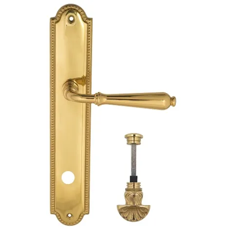 Дверная ручка Venezia \"CLASSIC\" WC-4 на планке PL98 полированная латунь