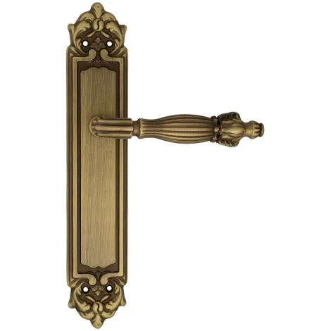 Дверная ручка Venezia \"OLIMPO\" на планке PL96 матовая бронза