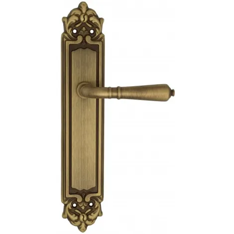 Дверная ручка Venezia \"VIGNOLE\" на планке PL96 матовая бронза