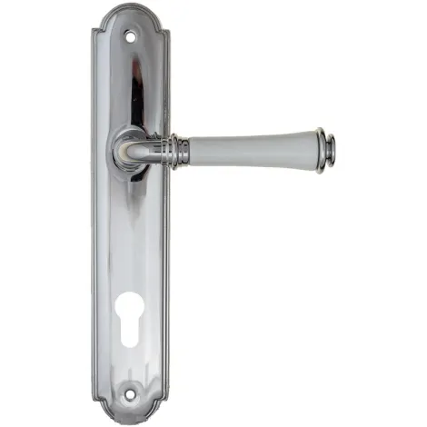 Дверная ручка на планке Fratelli Cattini \"GRACIA CERAMICA BIANCO\" CYL PL257-CR полированный хром