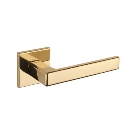 Дверная ручка Tupai на квадратном основании 3095 Q 5S-01 золото