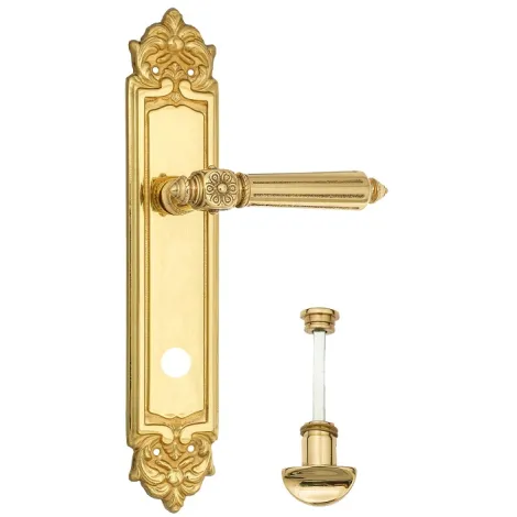 Дверная ручка Venezia \"CASTELLO\" WC-2 на планке PL96 полированная латунь