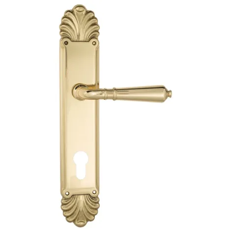 Дверная ручка Venezia \"VIGNOLE\" CYL на планке PL87 полированная латунь