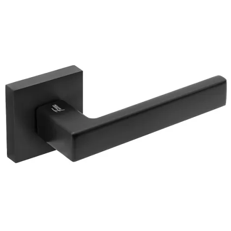 Дверная ручка на квадратном основании FANTOM \"София\" MB черный