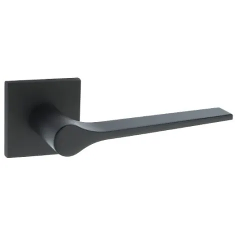 Дверная ручка на квадратном основании London 1300/213 NO черный