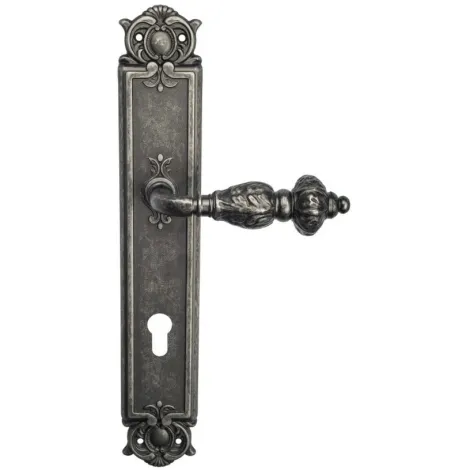 Дверная ручка Venezia \"LUCRECIA\" CYL на планке PL97 античное серебро