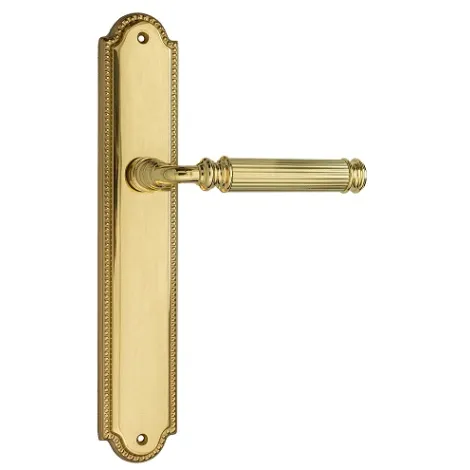 Дверная ручка Venezia \"MOSCA\" на планке PL98 полированная латунь