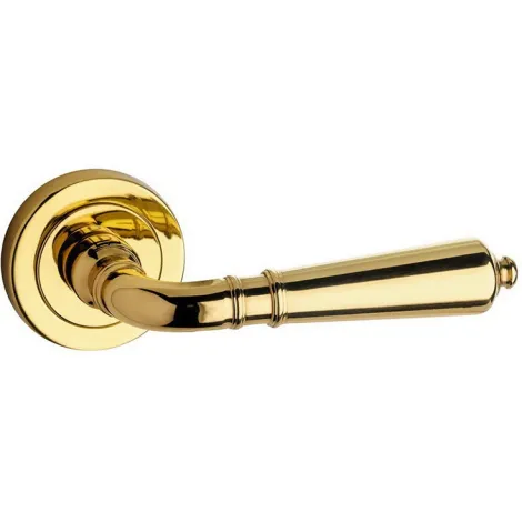 Дверная ручка на круглом основании Pasini Mod 800 латунь