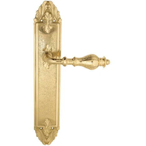 Дверная ручка Venezia \"GIFESTION\" на планке PL90 полированная латунь