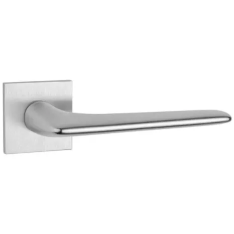 Дверная ручка Tupai на квадратном основании 4164 Q 5S-96 матовый хром