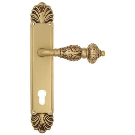 Дверная ручка Venezia \"LUCRECIA\" CYL на планке PL87 французское золото + коричневый