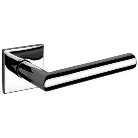 Дверная ручка Tupai на квадратном основании 4002 Q 5S-49 черный никель