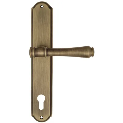 Дверная ручка Venezia \"CALLISTO\" CYL на планке PL02 матовая бронза