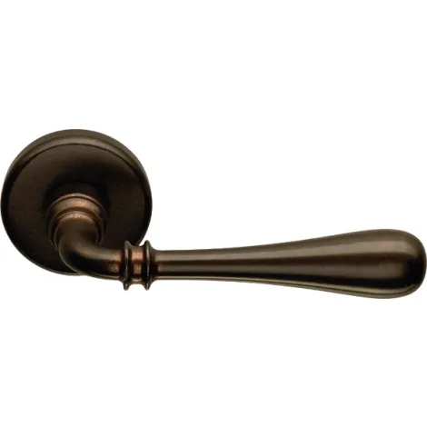 Дверная ручка на круглом основании Colombo Ida античная бронза