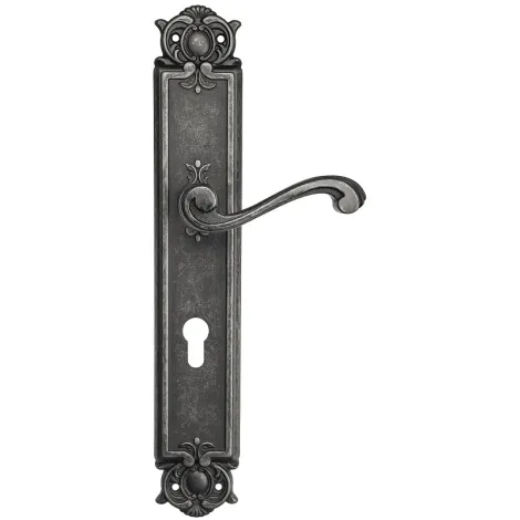 Дверная ручка Venezia \"VIVALDI\" CYL на планке PL97 античное серебро