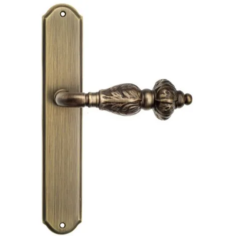 Дверная ручка Venezia \"LUCRECIA\" на планке PL02 матовая бронза