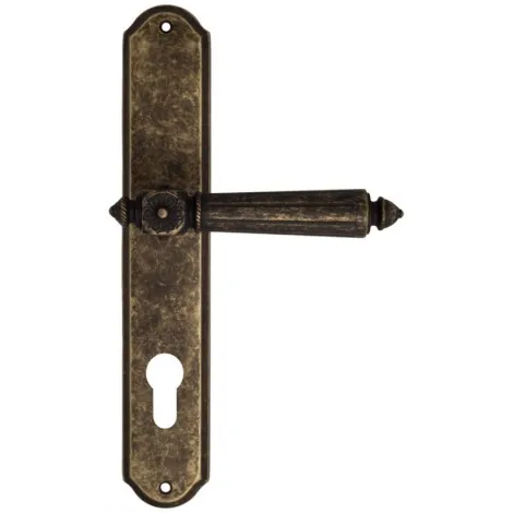 Дверная ручка Venezia \"CASTELLO\" CYL на планке PL02 античная бронза