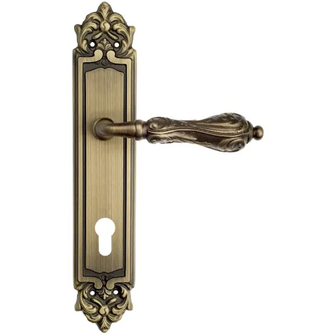Дверная ручка Venezia \"MONTE CRISTO\" CYL на планке PL96 матовая бронза