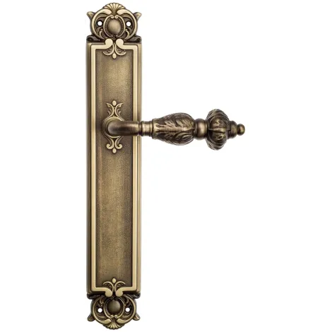 Дверная ручка Venezia \"LUCRECIA\" на планке PL97 матовая бронза