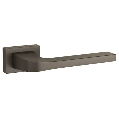 Дверная ручка Tupai на прямоугольном основании 3097 RT-141 титан