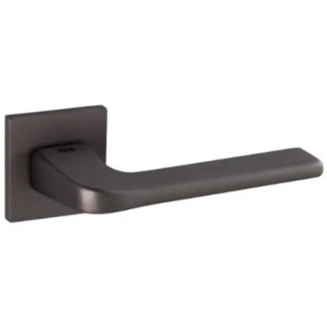 Дверная ручка Tupai на квадратном основании 4007 Q 5S-141 титан