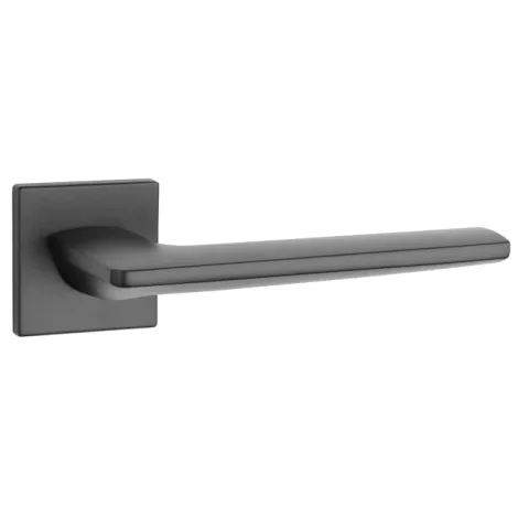 Дверная ручка на квадратном основании APRILE LUNARIA Q 7S BK черный