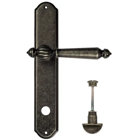 Дверная ручка Venezia \"PELLESTRINA\" WC-2 на планке PL02 античное серебро