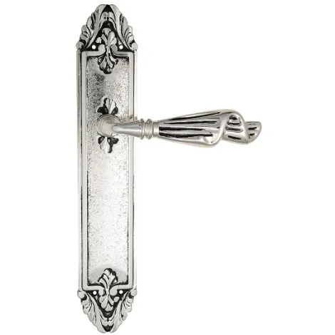 Дверная ручка Venezia \"OPERA\" на планке PL90 натуральное серебро + черный