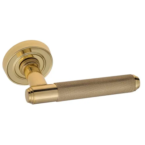 Дверная ручка на круглом основании Venezia \"EXA ZIG\" D6 полированная латунь