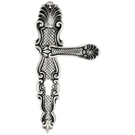 Дверная ручка Venezia \"FENICE\" CYL на планке PL92 натуральное серебро + черный