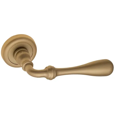 Дверная ручка на круглом основании Fratelli Cattini \"RETRO\" D1-BS матовая латунь