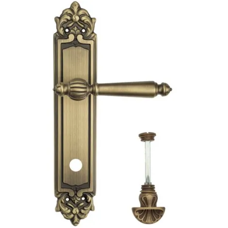 Дверная ручка Venezia \"PELLESTRINA\" WC-4 на планке PL96 матовая бронза
