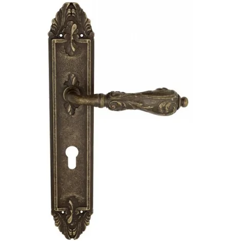 Дверная ручка Venezia \"MONTE CRISTO\" CYL на планке PL90 античная бронза