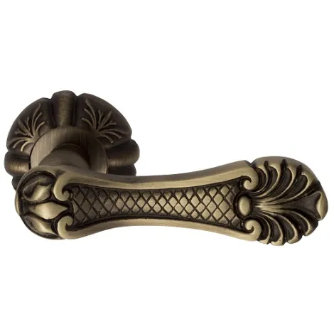 Дверная ручка на круглом основании Venezia \"FENICE\" D5 матовая бронза