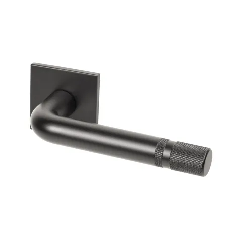 Дверная ручка на квадратном основании Armadillo K.YM.CANNOLI BL-26 черный
