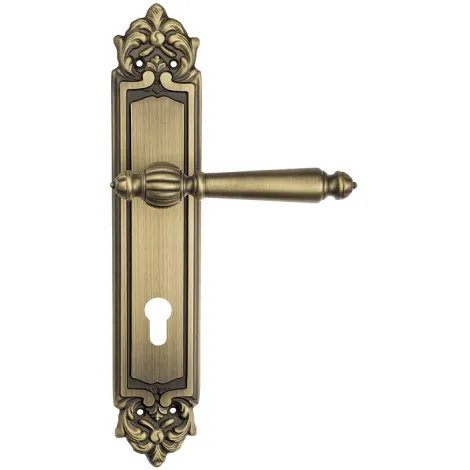 Дверная ручка Venezia \"PELLESTRINA\" CYL на планке PL96 матовая бронза