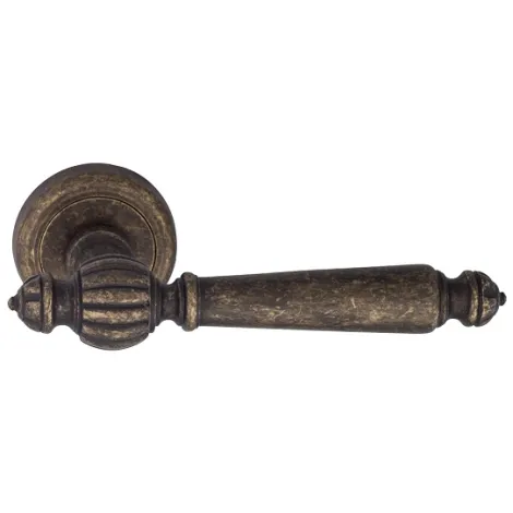 Дверная ручка на круглом основании Venezia \"PELLESTRINA\" D1 античная бронза