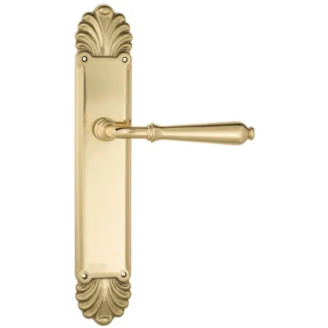 Дверная ручка Venezia \"CLASSIC\" на планке PL87 полированная латунь